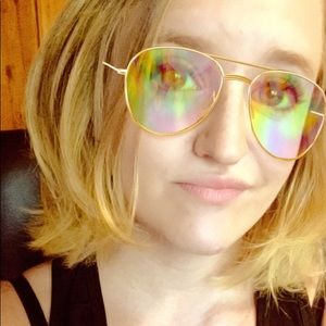 Meet your Posher, Erin